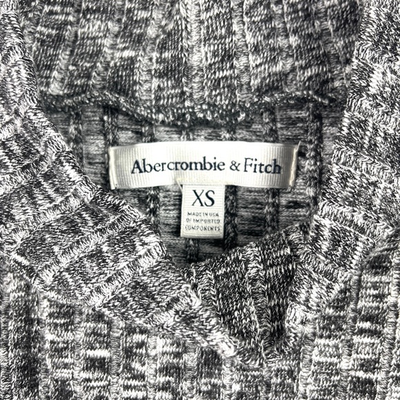 Abercrombie & Fitch Sweater Dress Size XS - Picture 2 of 3